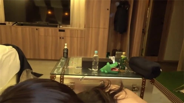 【AI女神高圆圆性爱实录】独家记录:性福24小时激情不间断